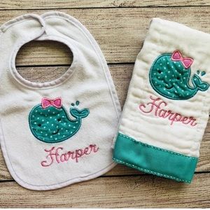 “Harper” Mongrammed Bib & Burpcloth Set